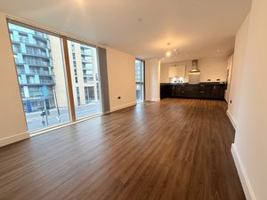 Photo 8- click for photo gallery